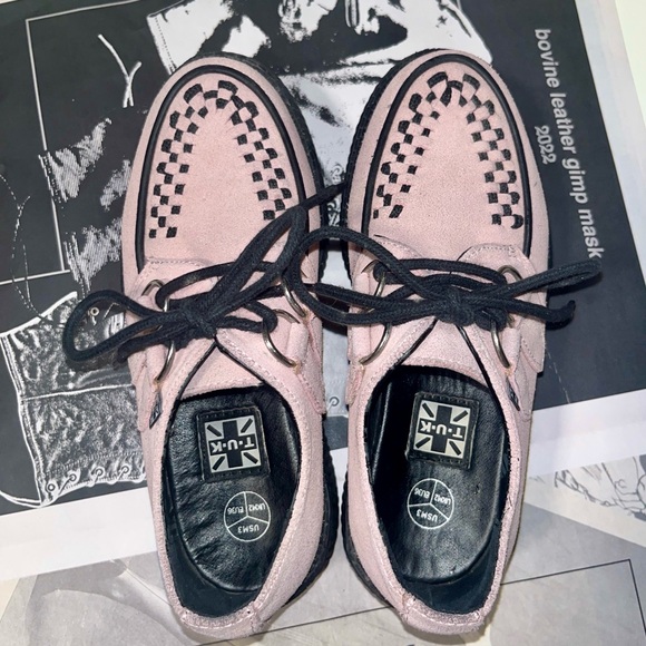 T.U.K Punk Baby Pink Suede Creepers - Picture 2 of 13